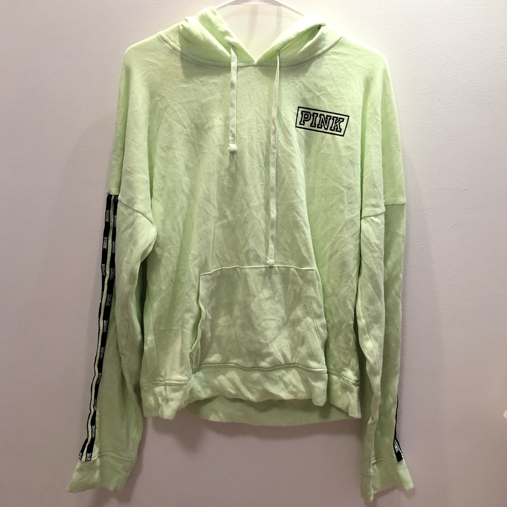 VICTORIA’S SECRET PINK HOODIE
